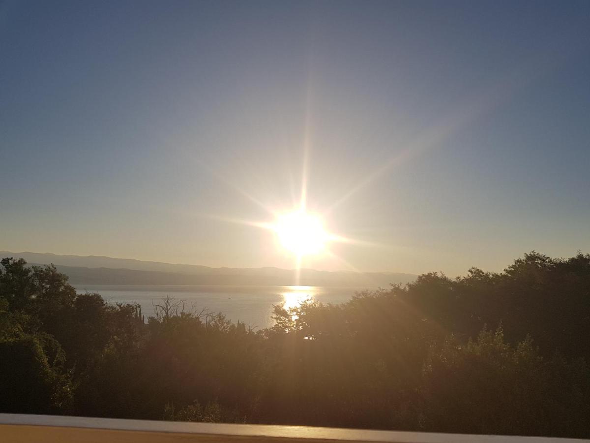 Apartmani Adria Opatija Exteriör bild