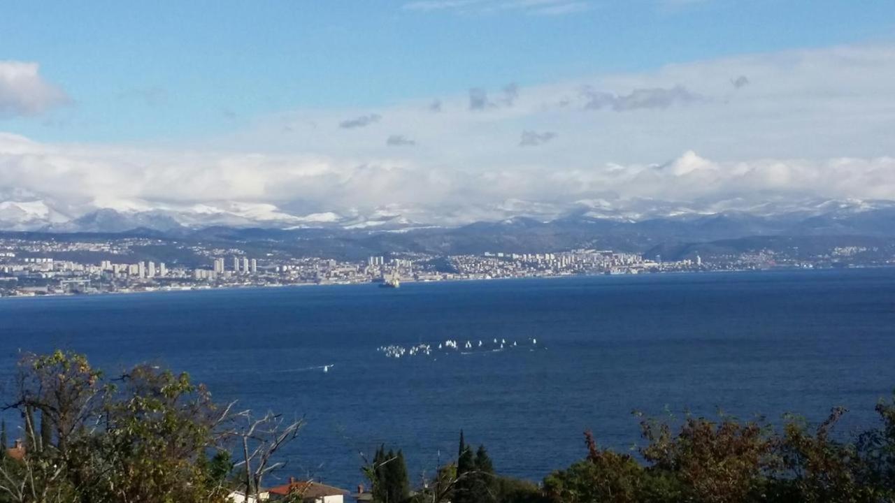 Apartmani Adria Opatija Exteriör bild
